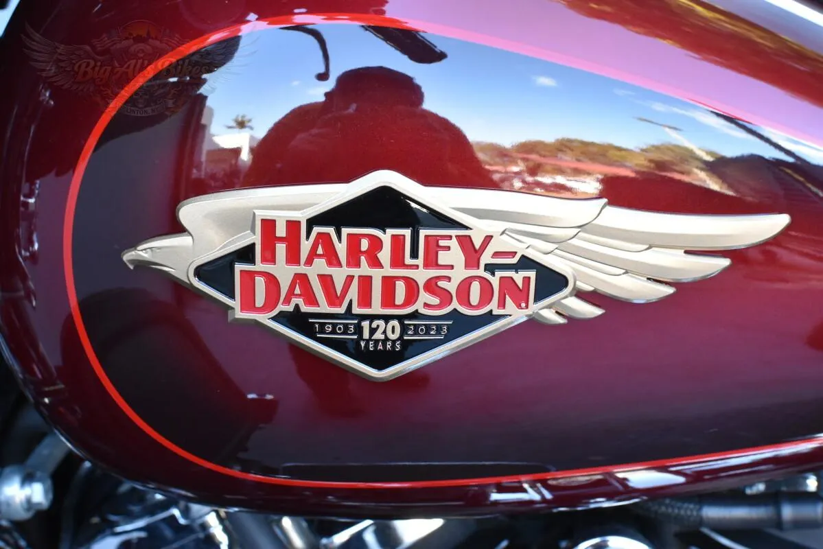 2023 HARLEY-DAVIDSON TRI GLIDE ULTRA FLHTCUTG