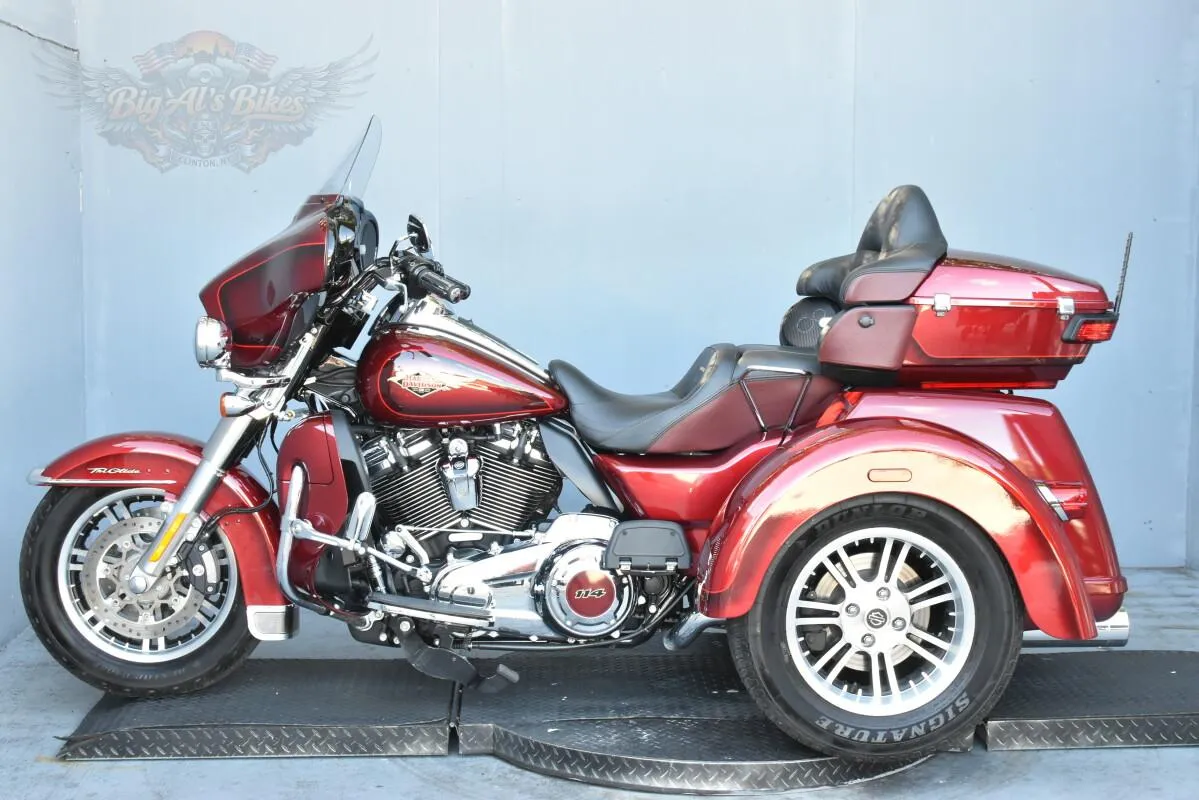 2023 HARLEY-DAVIDSON TRI GLIDE ULTRA FLHTCUTG