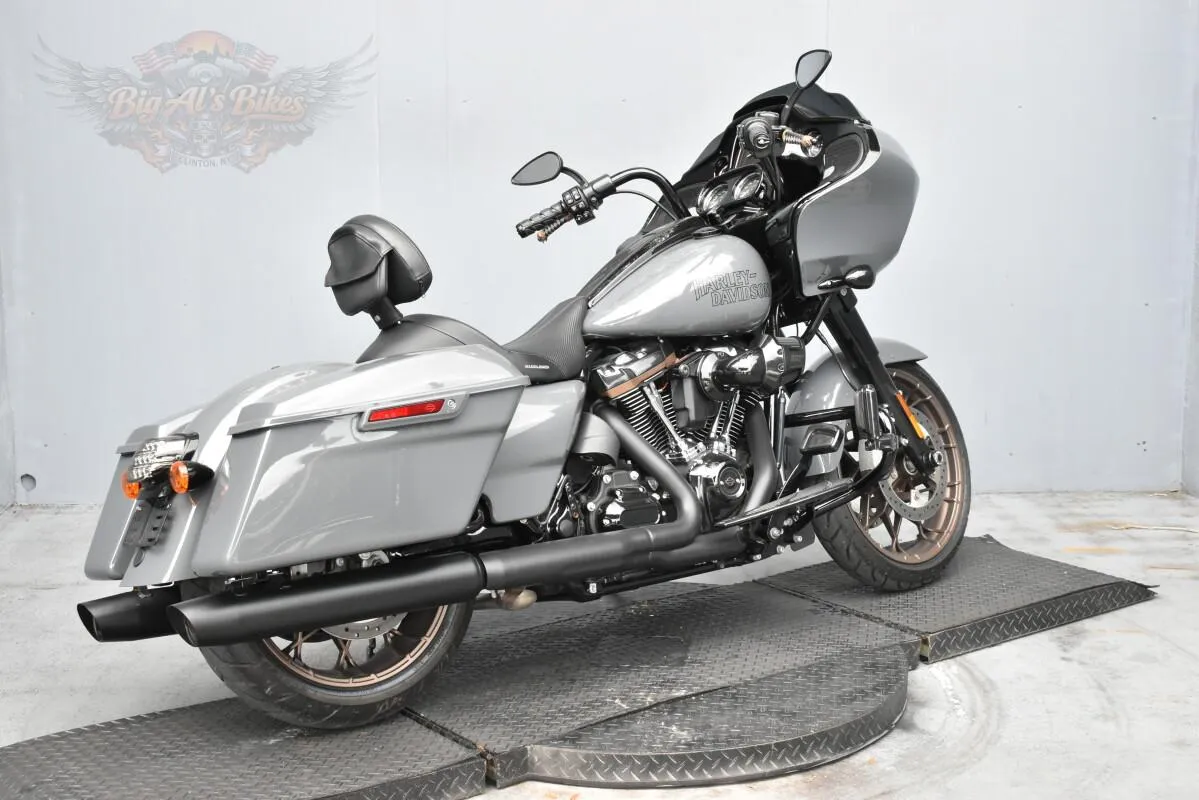 2022 HARLEY-DAVIDSON ROAD GLIDE ST FLTRXST