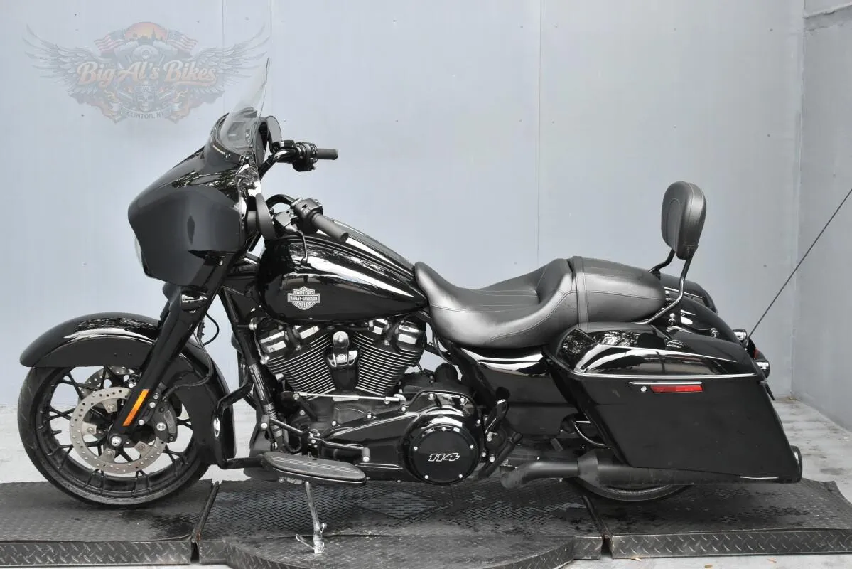 2022 HARLEY-DAVIDSON STREET GLIDE SPECIAL FLHXS