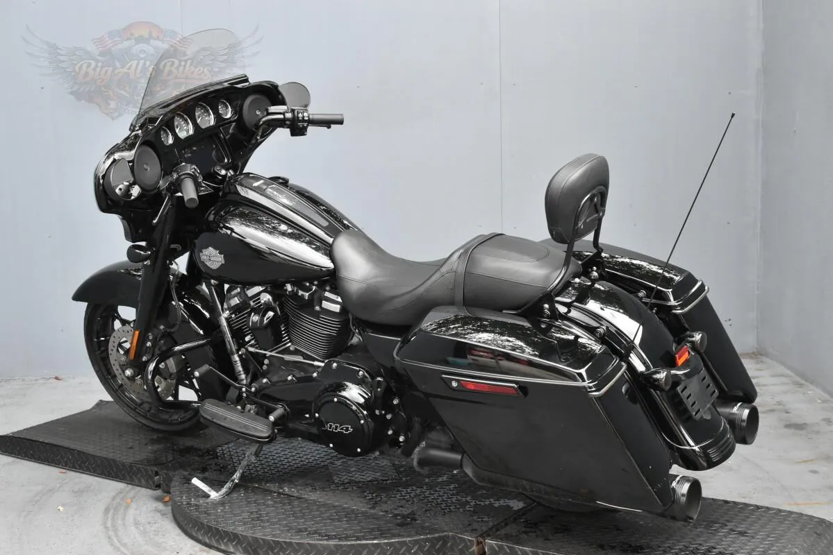 2022 HARLEY-DAVIDSON STREET GLIDE SPECIAL FLHXS