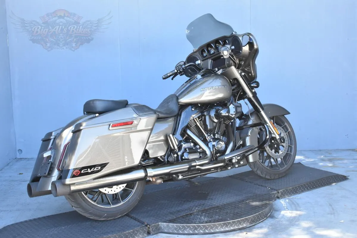 2021 HARLEY-DAVIDSON CVO STREET GLIDE FLHXSE