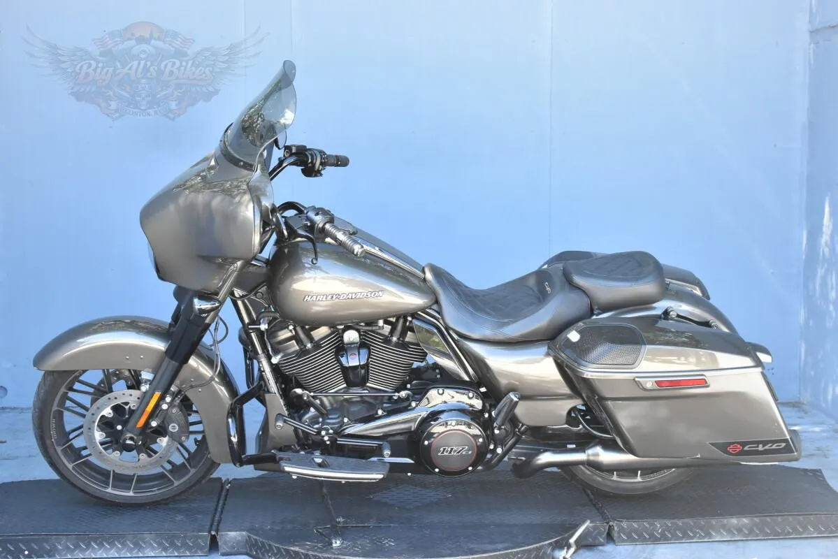 2021 HARLEY-DAVIDSON CVO STREET GLIDE FLHXSE